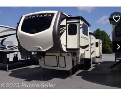 Used 2017 Keystone Montana 3731FL available in Ellicott City, Maryland