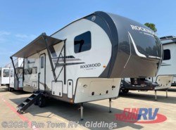 New 2026 Forest River Rockwood Signature R301RKS available in Giddings, Texas