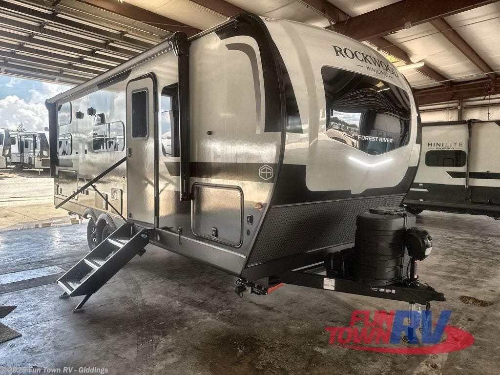 New 2026 Forest River Rockwood Mini Lite 2509S available in Giddings, Texas