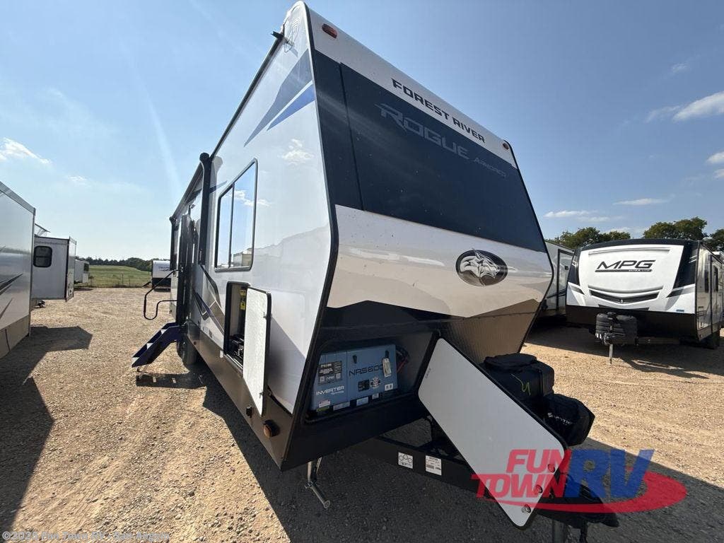 New 2026 Forest River Vengeance Rogue Armored 26L140 available in San Angelo, Texas