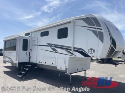 New 2026 Forest River Cardinal 34CRIB available in San Angelo, Texas