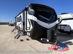New 2025 Keystone Outback 252RD available in San Angelo, Texas