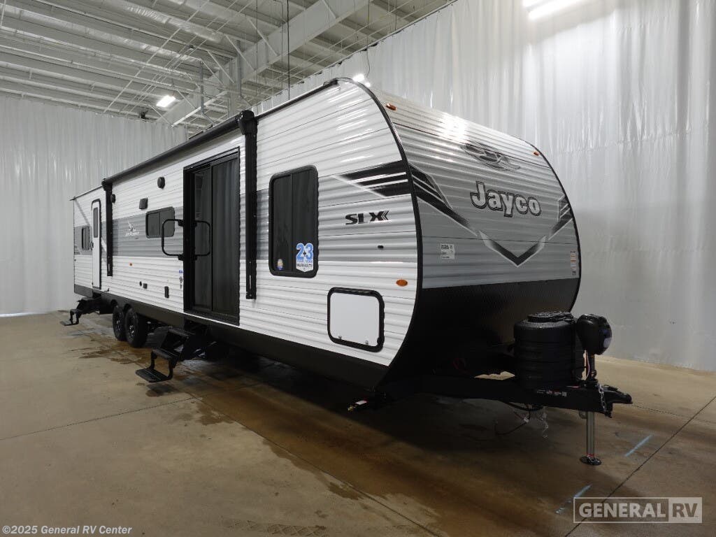 New 2026 Jayco Flight 380DQS available in Clarkston, Michigan