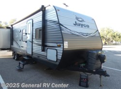 Used 2021 Jayco Jay Flight 32TBSH available in Dover, Florida