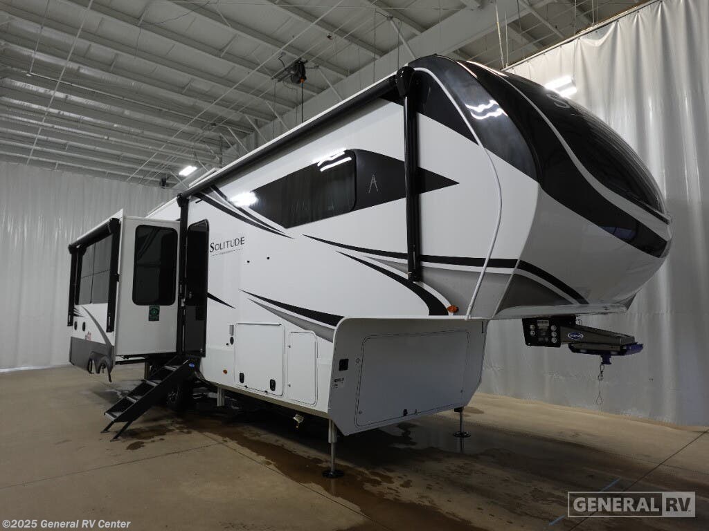 New 2025 Grand Design Solitude 310GK available in Draper, Utah