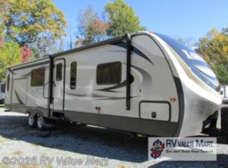 Used 2018 Keystone Laredo 330RL available in Manheim, Pennsylvania
