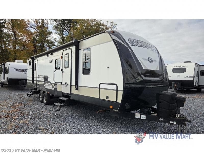 Used 2019 Cruiser RV Radiance Ultra Lite 30DS available in Manheim, Pennsylvania