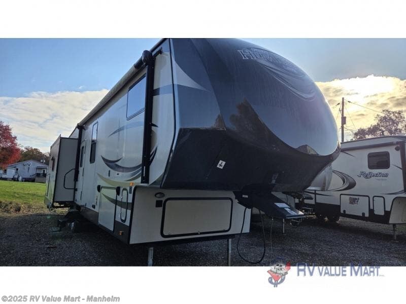Used 2016 Forest River Salem Hemisphere Lite 368RLBHK available in Manheim, Pennsylvania