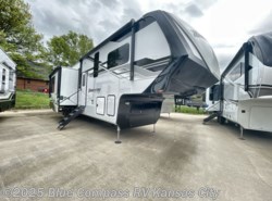 New 2025 Grand Design Momentum M-Class 414M available in Grain Valley, Missouri