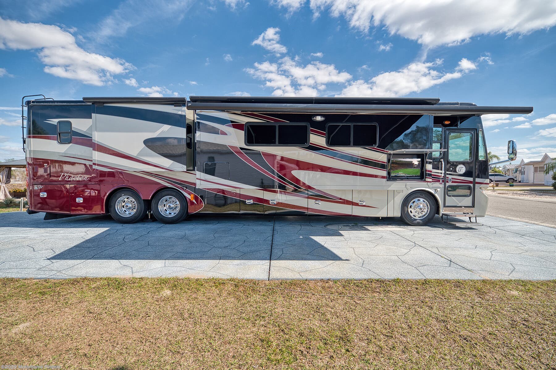 Used 2013 Tiffin Phaeton 42LH available in New Smyrna Beach, Florida