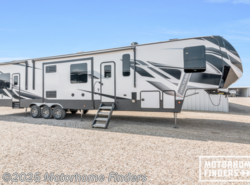 Used 2021 Dutchmen Voltage 4225 available in Cleburne, Texas