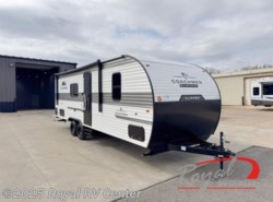 New 2025 Coachmen Clipper 5K Series 26BH available in Middlebury, Indiana