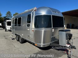 New 2026 Airstream Trade Wind 23FB Twin available in Norcross, Georgia