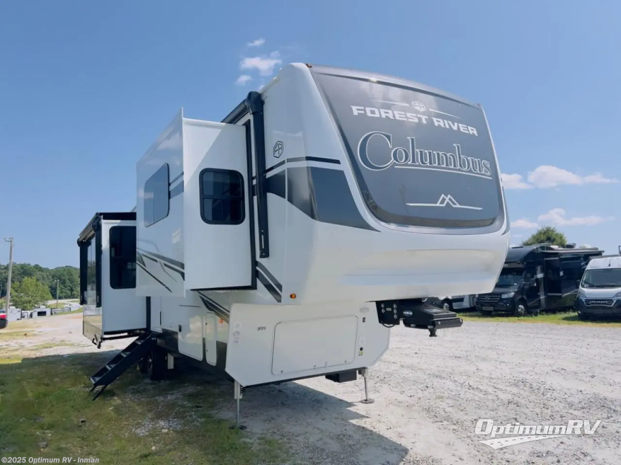 New 2025 Palomino Columbus 380RL available in Inman, South Carolina