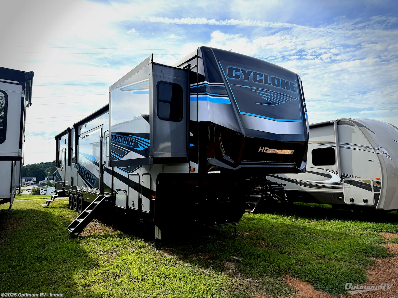 Used 2025 Heartland Cyclone 4270 available in Inman, South Carolina