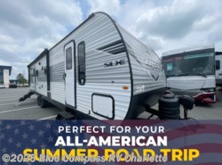 New 2025 Jayco Jay Flight SLX 330TBS available in Concord, North Carolina