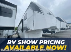 New 2025 Jayco Eagle SLE 28BHU available in Concord, North Carolina