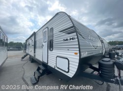 New 2026 Jayco Jay Flight SLX 330TBS available in Concord, North Carolina