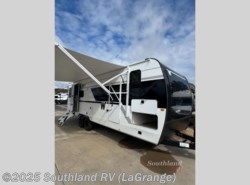 New 2026 Winnebago Thrive 25RLS available in Lagrange, Georgia