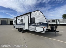 Used 2020 CrossRoads Zinger Lite ZR211RD available in Blue Grass, Iowa