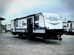 Used 2023 Keystone Springdale 38BH available in Mims, Florida