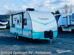 Used 2023 Gulf Stream Vintage Cruiser 23BHS available in Pottstown, Pennsylvania