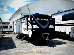 Used 2022 Grand Design Imagine 3250BH available in Pottstown, Pennsylvania