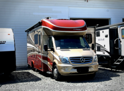 Used 2017 Dynamax Corp isata 3 24FW available in Pottstown, Pennsylvania