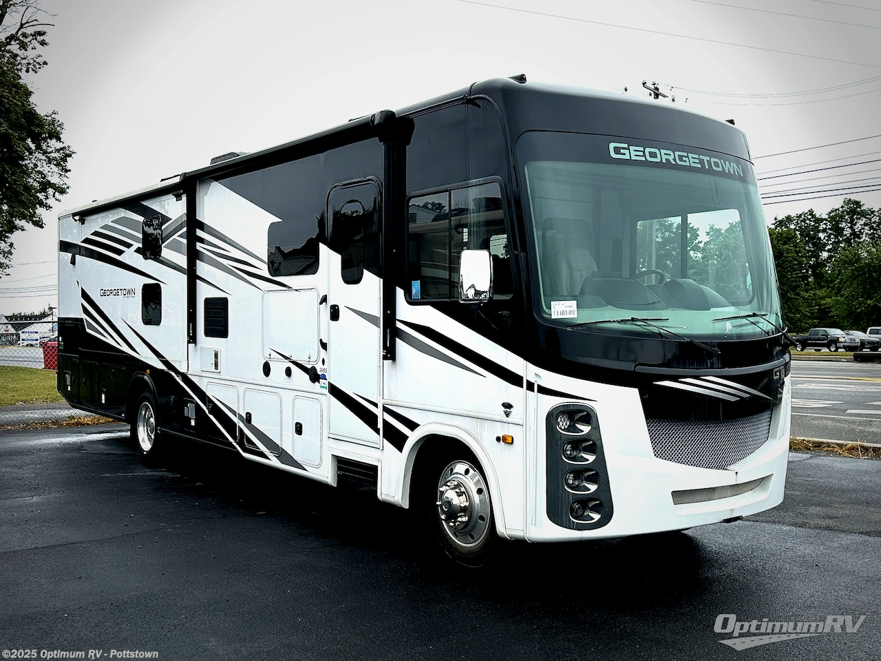 Used 2023 Forest River Georgetown 5 Series 36B5 available in Pottstown, Pennsylvania