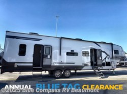 New 2026 Dutchmen Voltage V-Series 3800 available in Vidor, Texas