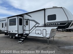 New 2025 Dutchmen Voltage V-Series 3600 available in Rockport, Texas