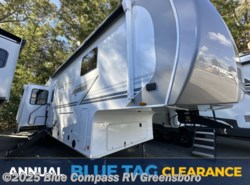 New 2026 Heartland Sundance 32RLBS available in Colfax, North Carolina