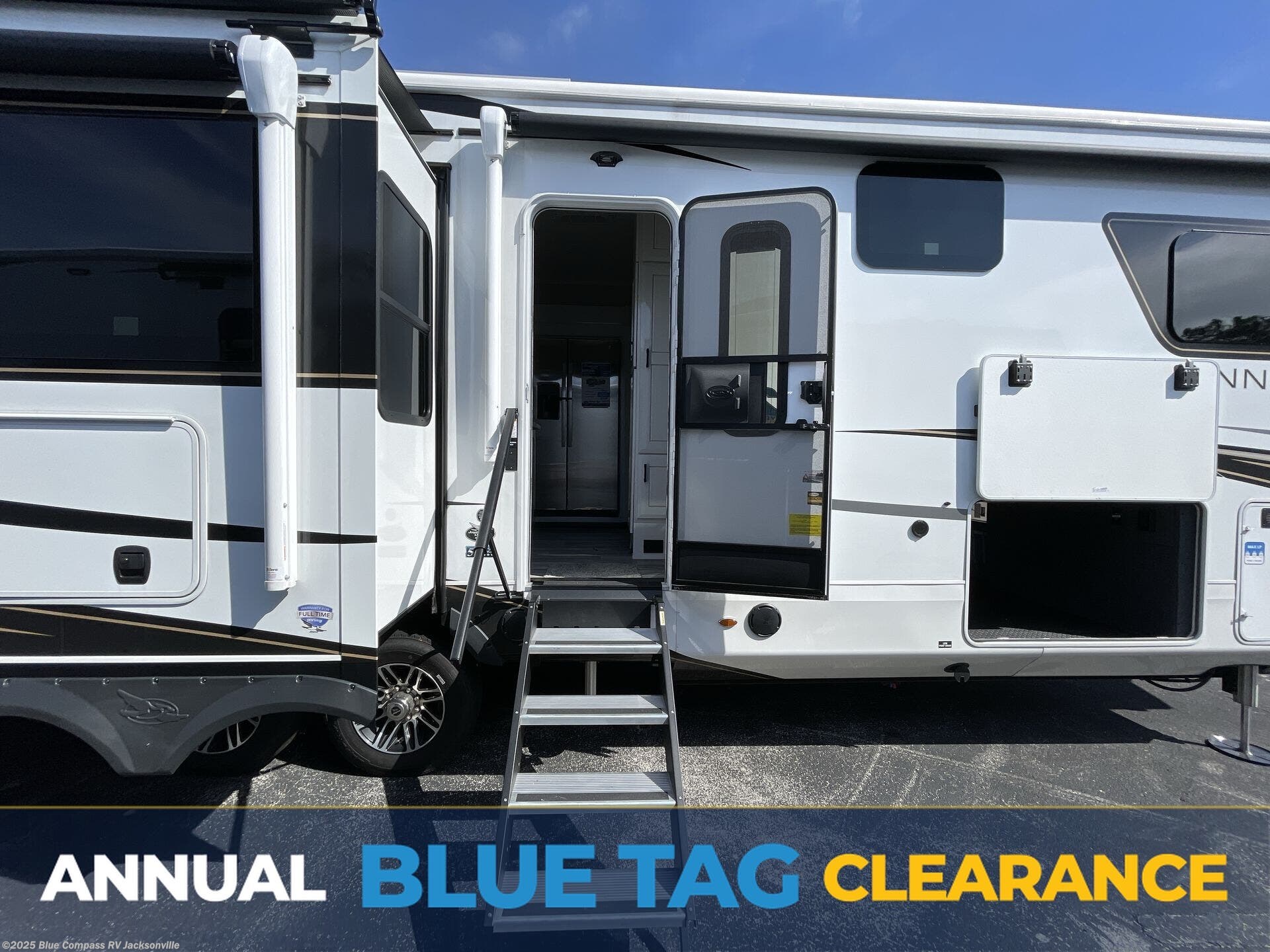 New 2025 Jayco Pinnacle 38KPTS available in Jacksonville, Florida