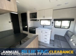 New 2025 Jayco Jay Flight SLX 260BH available in Jacksonville, Florida