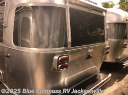 New 2026 Airstream International 27FB Twin available in Jacksonville, Florida