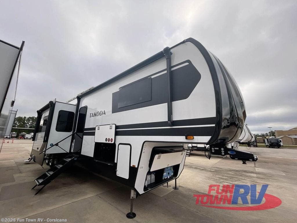 New 2025 East to West Takoda 400TH available in Corsicana, Texas