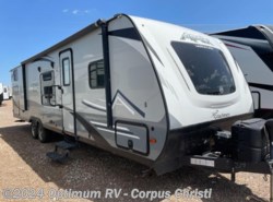 Used 2020 Coachmen Apex Ultra-Lite 300BHS available in Robstown, Texas