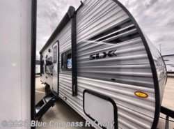 New 2026 Jayco Jay Flight SLX 210QB available in Katy, Texas