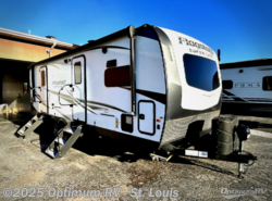 Used 2022 Forest River Flagstaff Super Lite 26FKBS available in Festus, Missouri