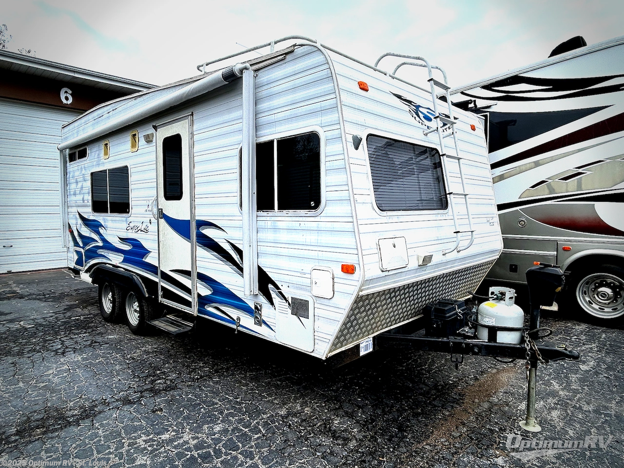 Used 2006 Weekend Warrior Super Lite Weekend Warrior 1900FK available in Festus, Missouri
