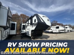 New 2025 Grand Design Momentum M-Class 395MS available in Newtown, Connecticut
