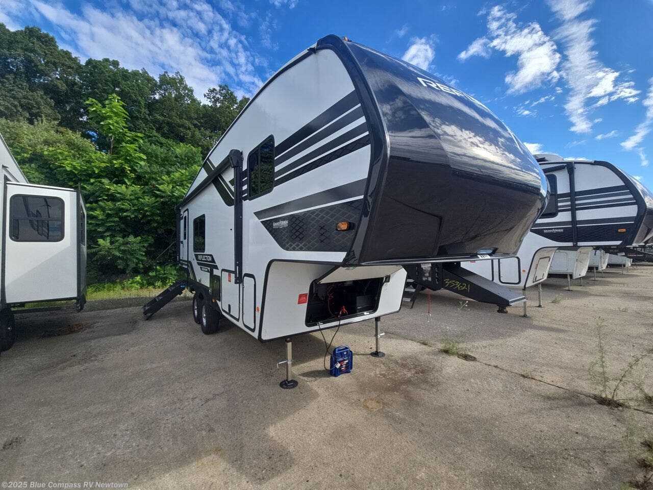 New 2025 Grand Design Reflection 100 Series 22RK available in Newtown, Connecticut