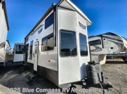 Used 2021 Forest River Wildwood Grand Lodge 42FLD available in Newtown, Connecticut