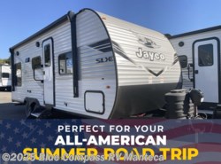 New 2025 Jayco Jay Flight SLX 210QBW available in Manteca, California