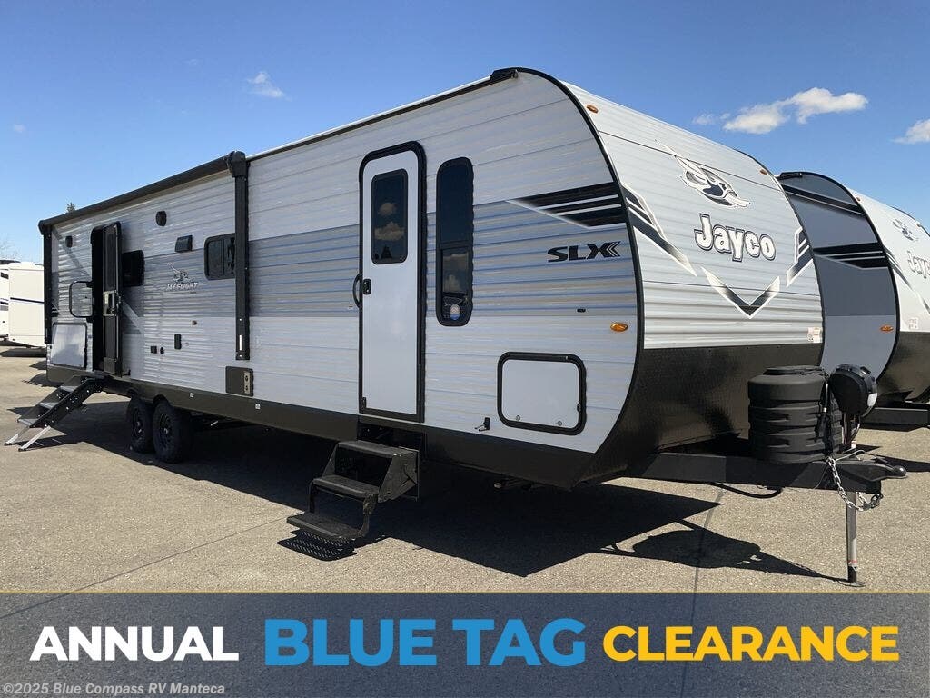 New 2025 Jayco Jay Flight SLX 330TBS available in Manteca, California