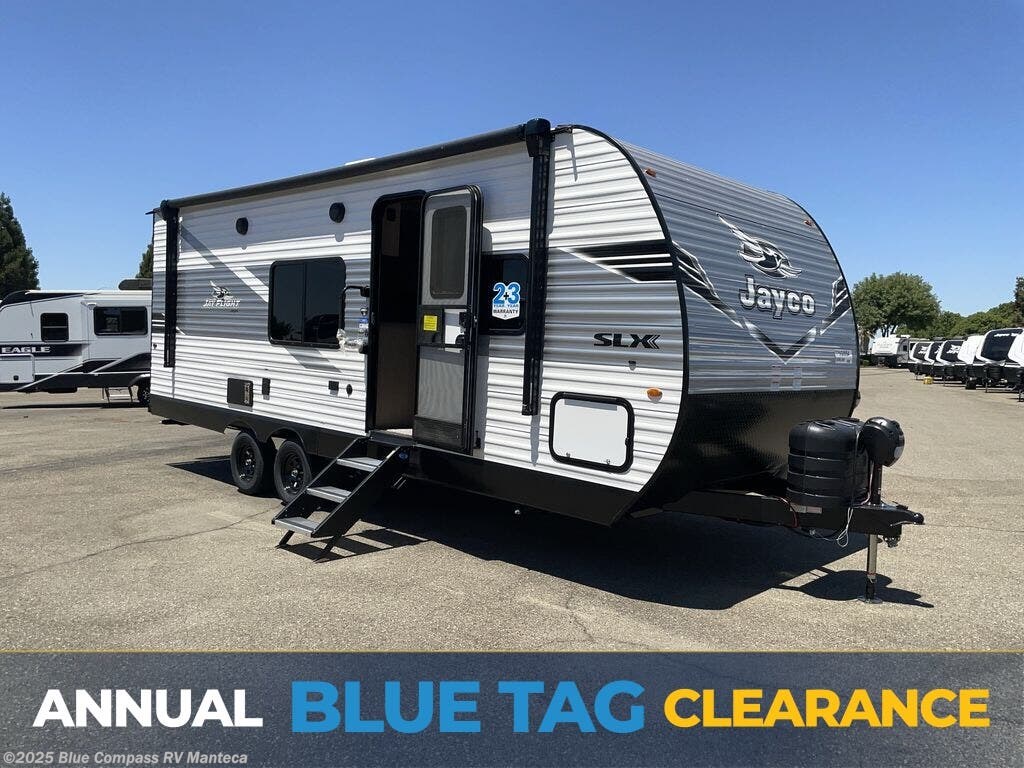 New 2026 Jayco Jay Flight SLX 225MLSW available in Manteca, California