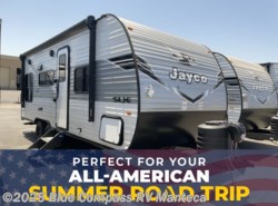 New 2026 Jayco Jay Flight SLX 210QBW available in Manteca, California