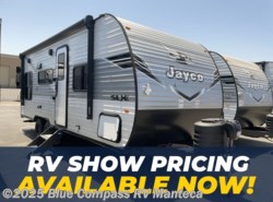 New 2026 Jayco Jay Flight SLX 210QBW available in Manteca, California