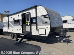 New 2026 Jayco Jay Flight SLX 261BHSW available in Manteca, California