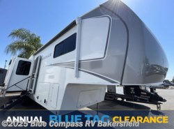 New 2026 Alliance RV Avenue 32RLS available in Bakersfield, California